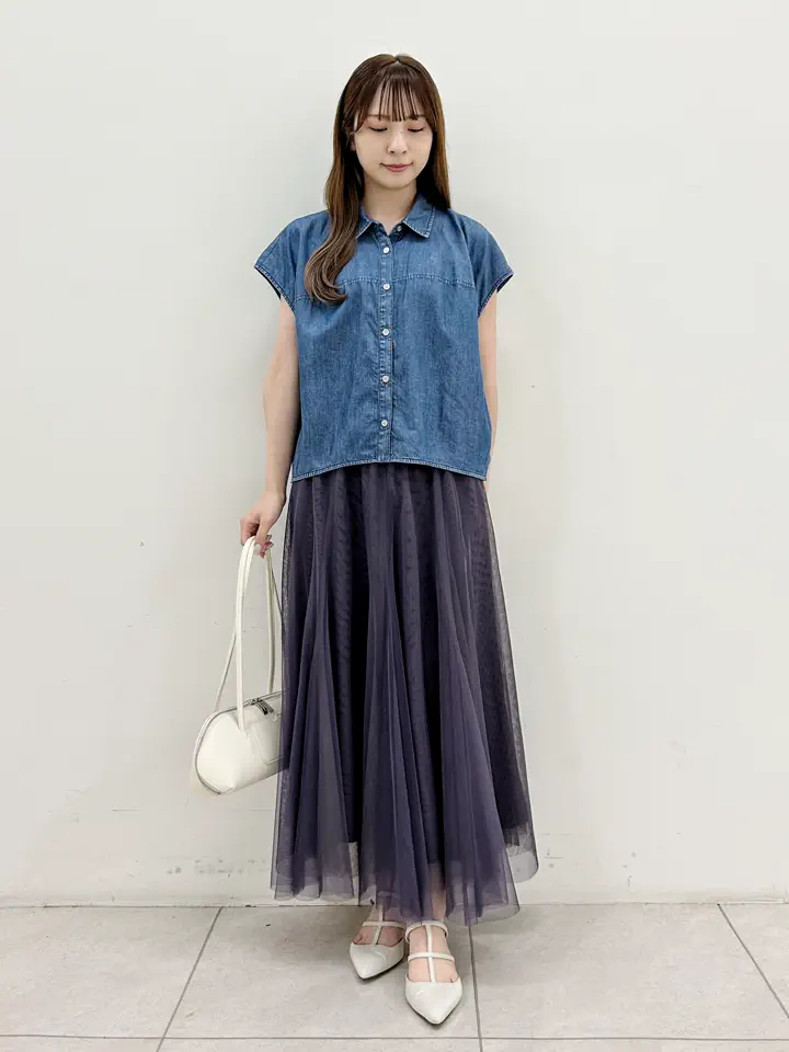 GRACE CONTINENTAL Miu Akamatsu コーディネート画像