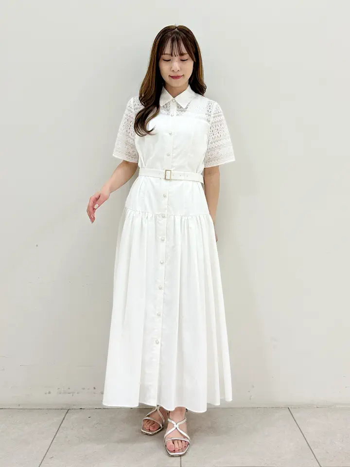 GRACE CONTINENTAL Miu Akamatsu コーディネート画像