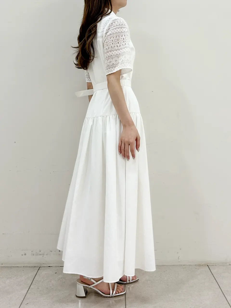 GRACE CONTINENTAL Miu Akamatsu コーディネート画像
