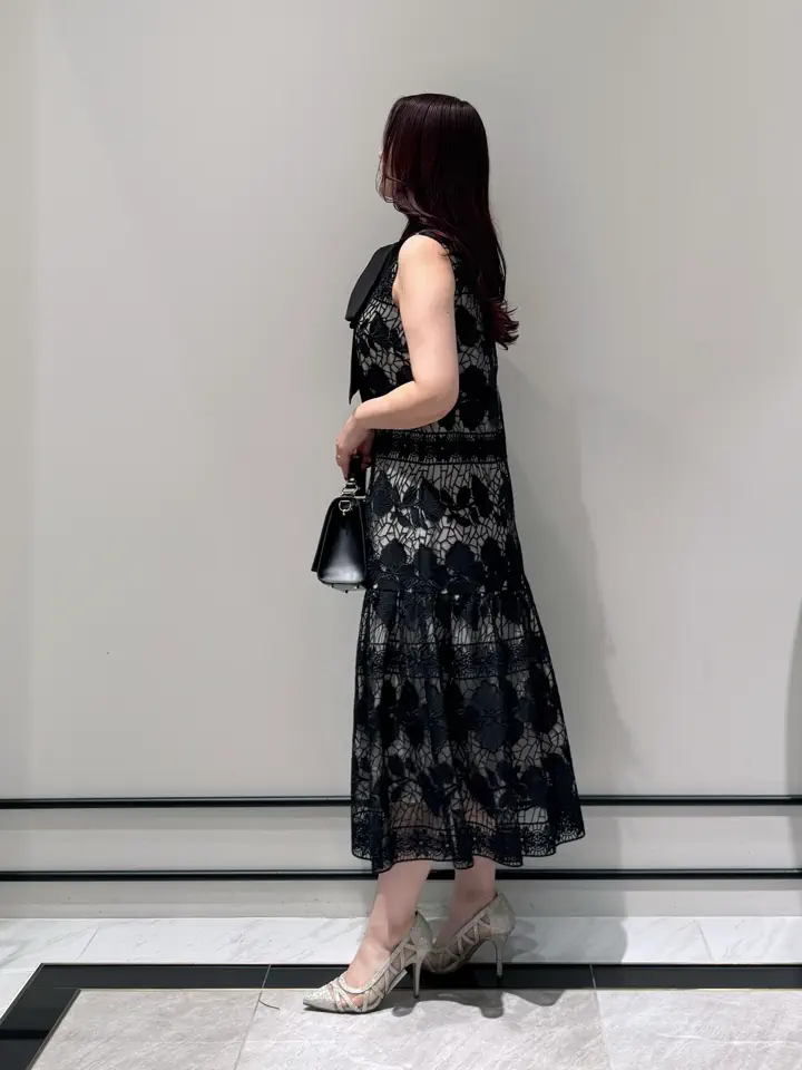 GRACE CONTINENTAL MOMOKO コーディネート画像