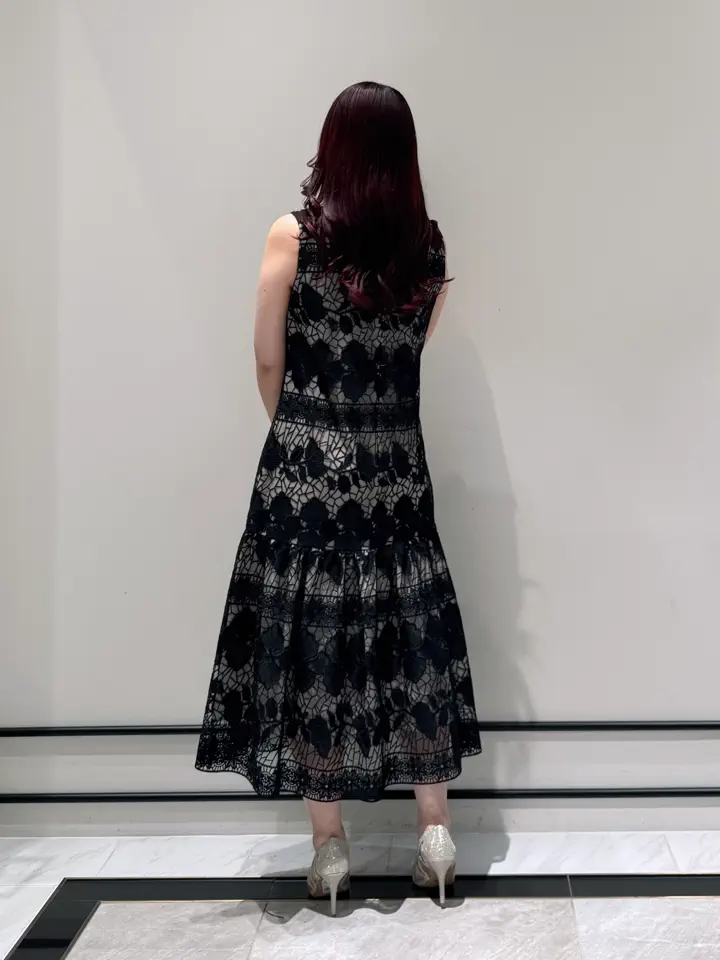 GRACE CONTINENTAL MOMOKO コーディネート画像