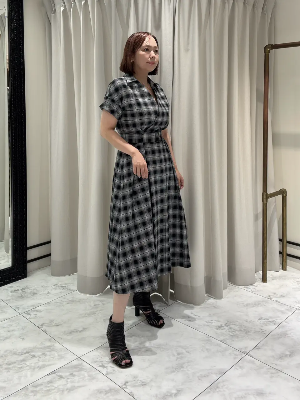 GRACE CONTINENTAL Izumi コーディネート画像