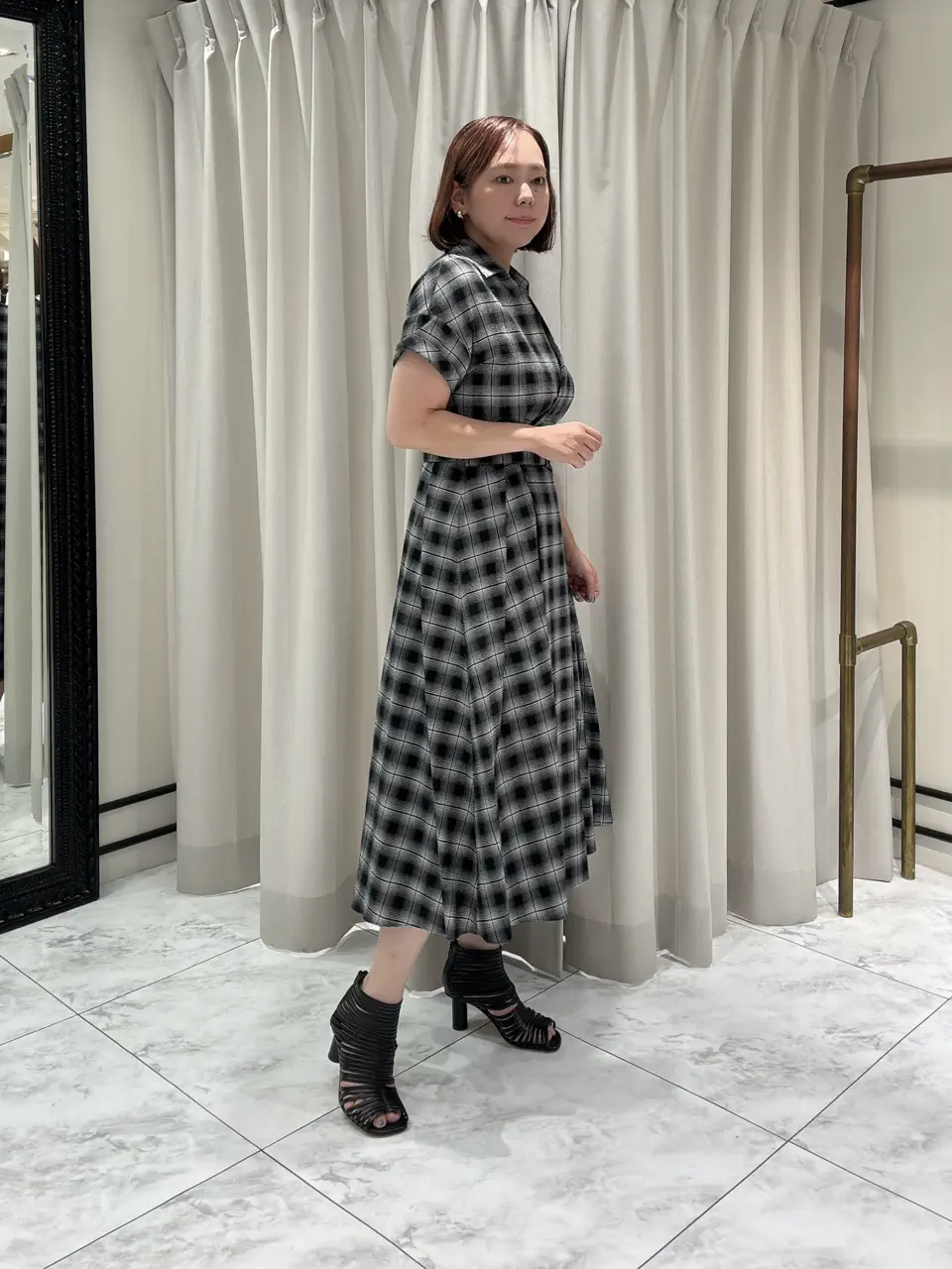 GRACE CONTINENTAL Izumi コーディネート画像