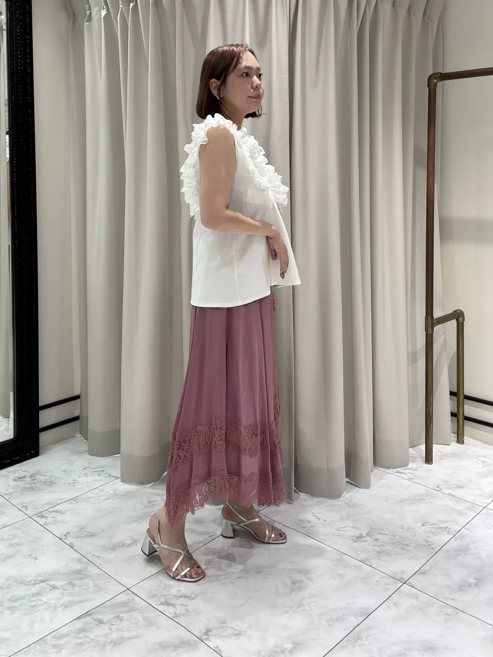 GRACE CONTINENTAL Izumi コーディネート画像