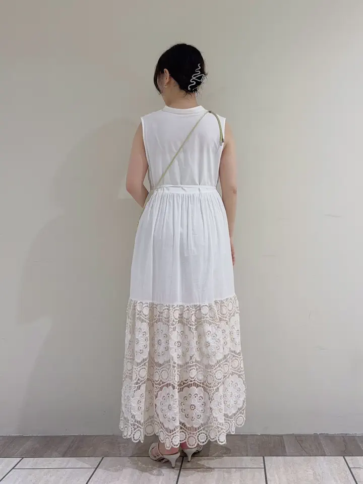 GRACE CONTINENTAL SASAKI コーディネート画像
