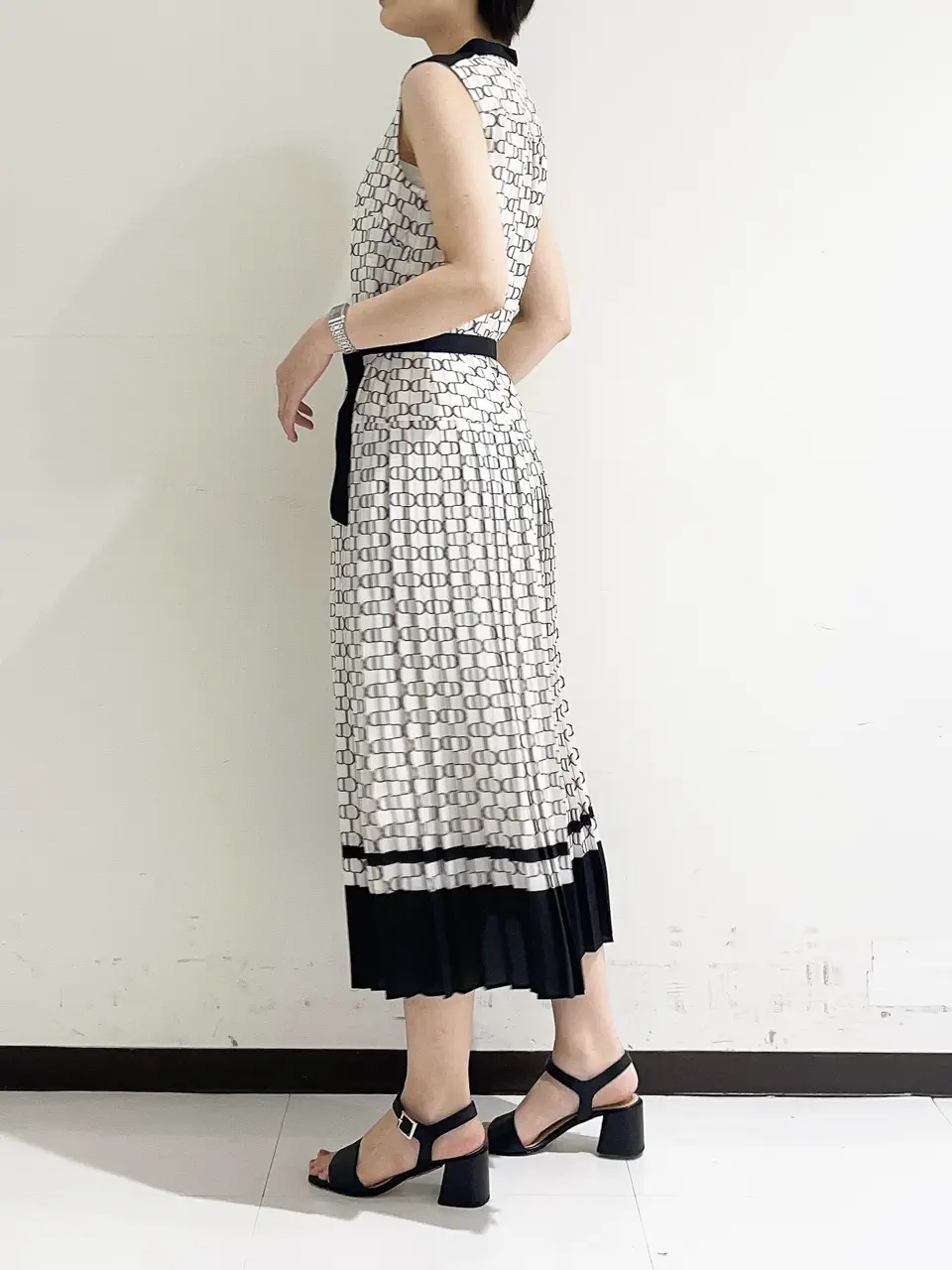 GRACE CONTINENTAL nao コーディネート画像