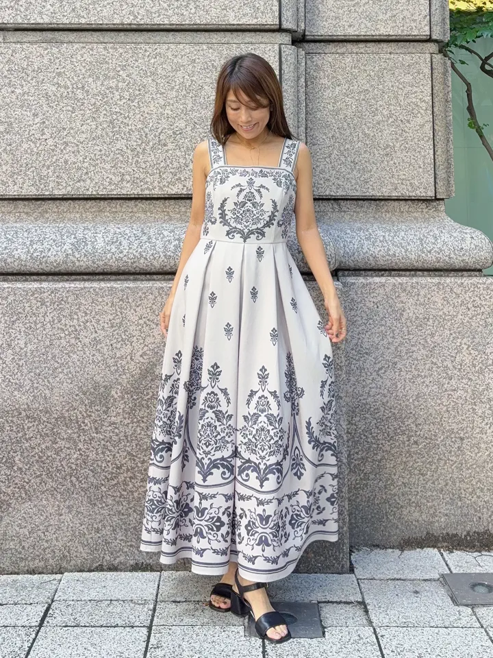 GRACE CONTINENTAL yukimi yonee コーディネート画像