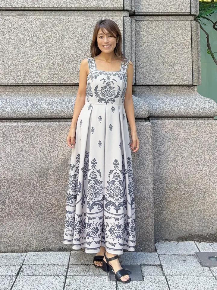 GRACE CONTINENTAL yukimi yonee コーディネート画像