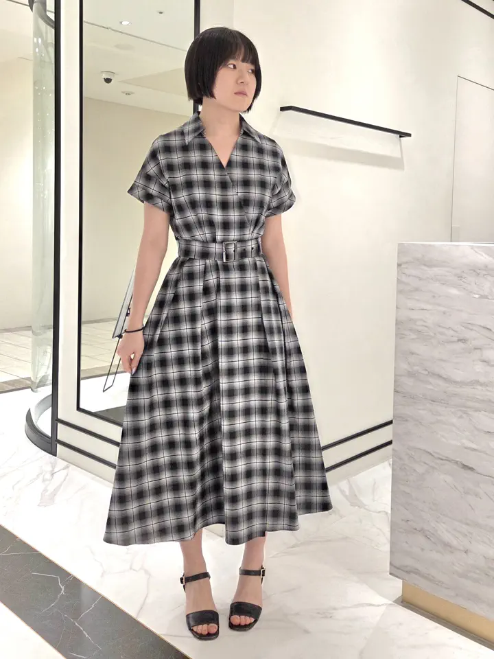 GRACE CONTINENTAL Akari コーディネート画像