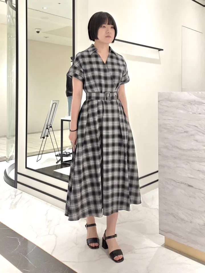 GRACE CONTINENTAL Akari コーディネート画像