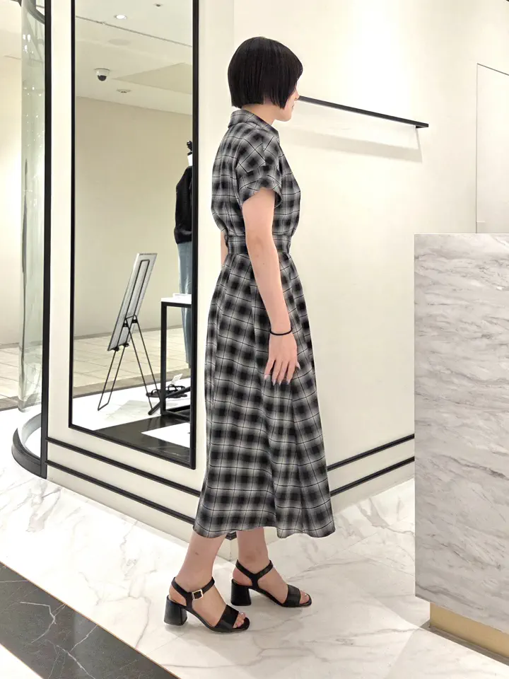 GRACE CONTINENTAL Akari コーディネート画像