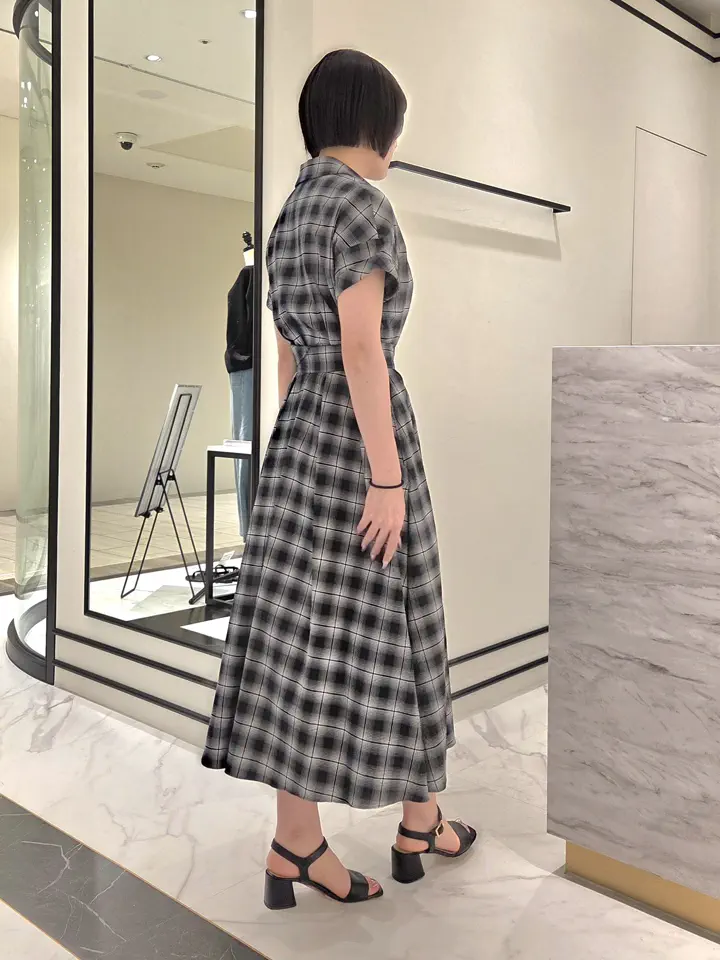 GRACE CONTINENTAL Akari コーディネート画像