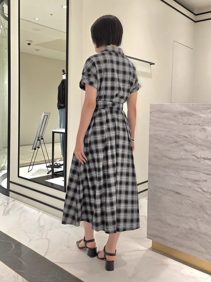 GRACE CONTINENTAL Akari コーディネート画像