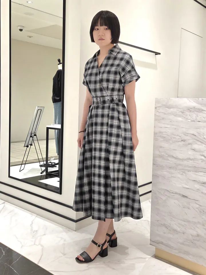 GRACE CONTINENTAL Akari コーディネート画像