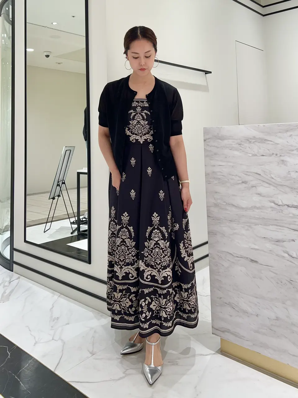 GRACE CONTINENTAL 小笠原　春菜 コーディネート画像