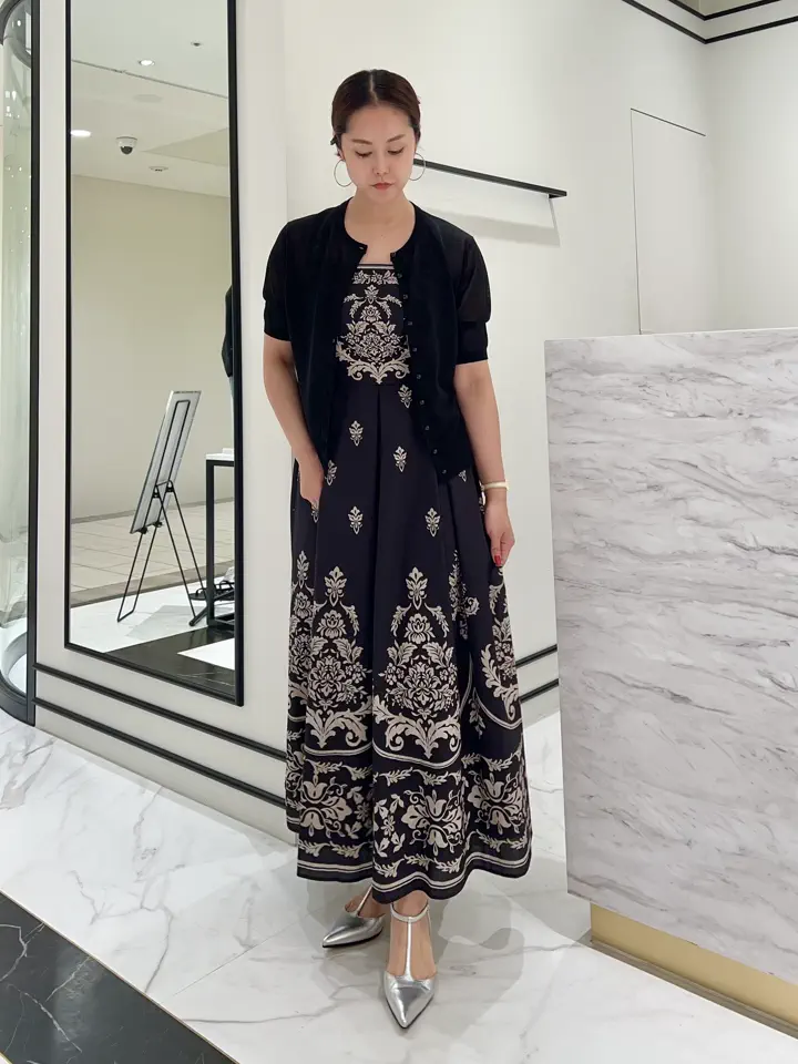 GRACE CONTINENTAL 小笠原　春菜 コーディネート画像