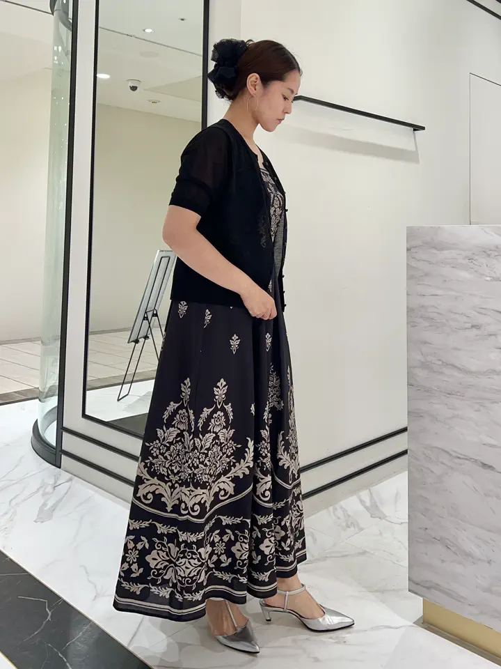 GRACE CONTINENTAL 小笠原　春菜 コーディネート画像