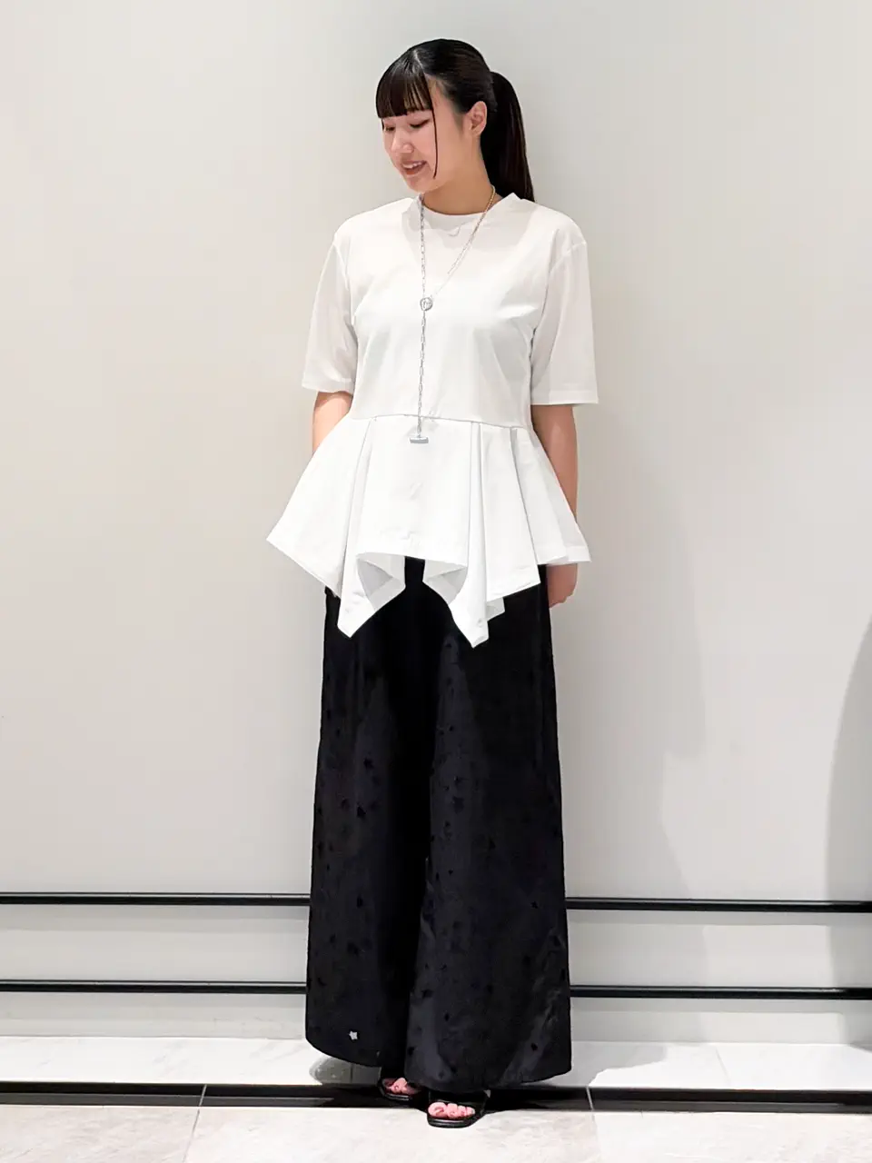 GRACE CONTINENTAL CHISAKO.S コーディネート画像