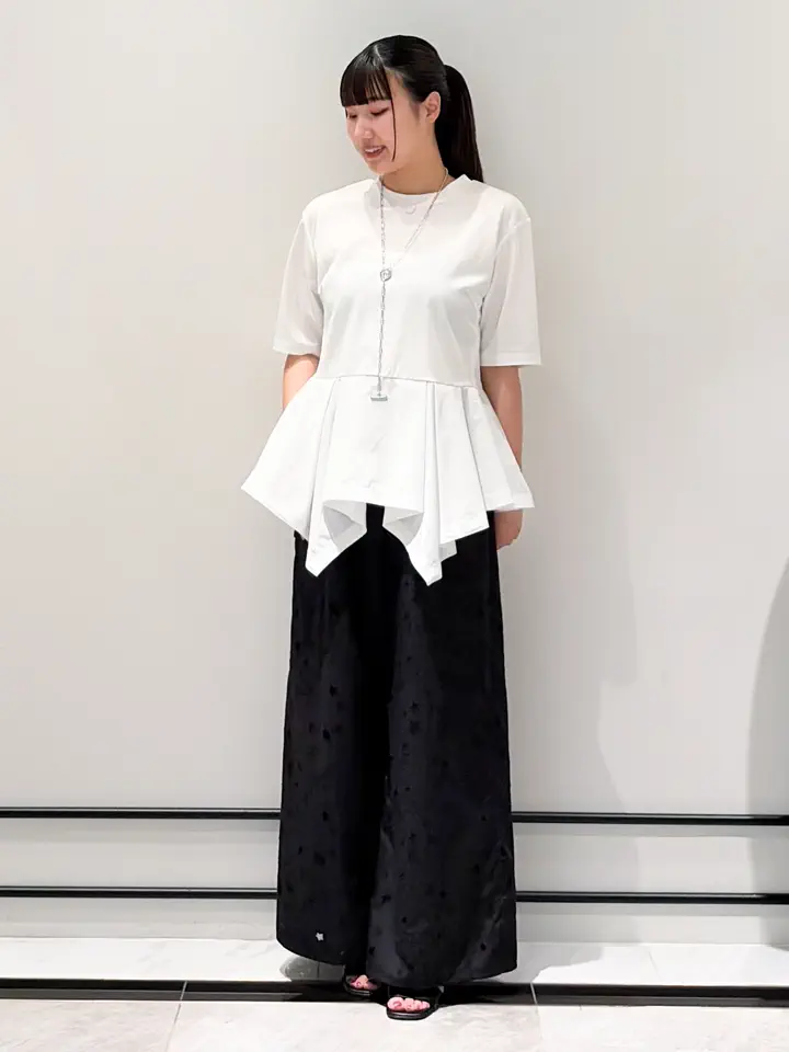 GRACE CONTINENTAL CHISAKO.S コーディネート画像
