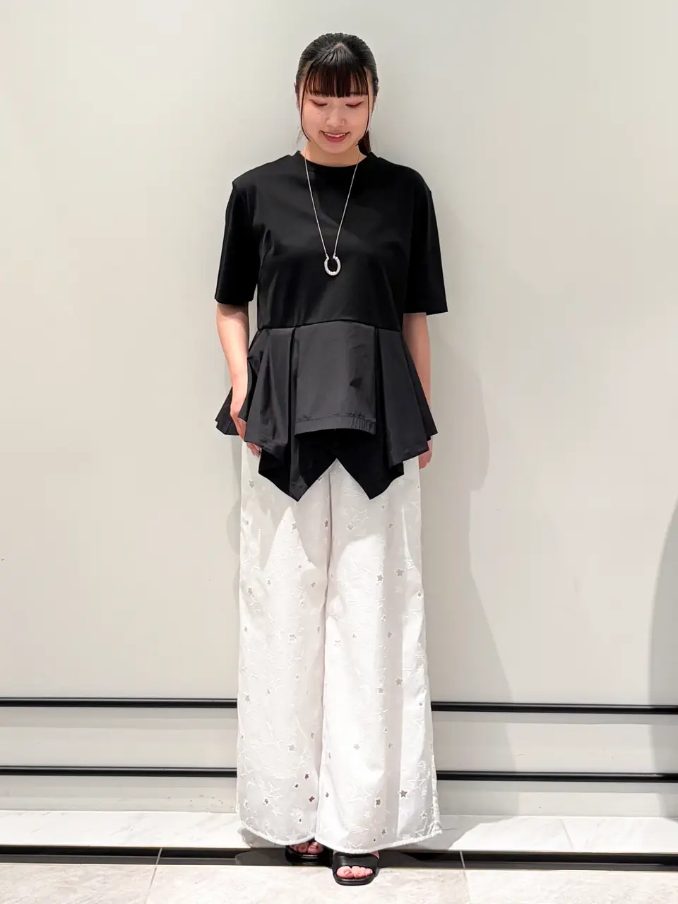 GRACE CONTINENTAL CHISAKO.S コーディネート画像
