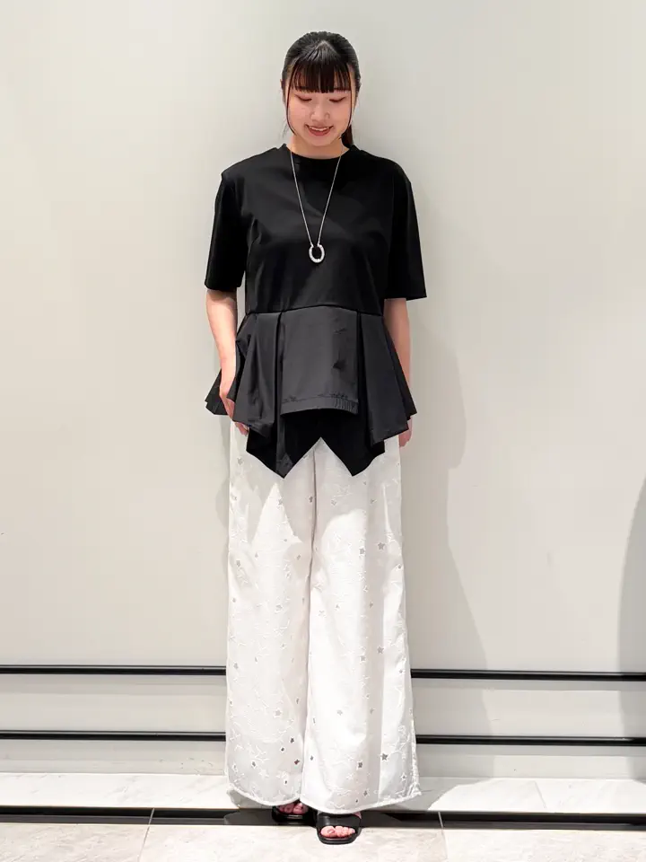 GRACE CONTINENTAL CHISAKO.S コーディネート画像