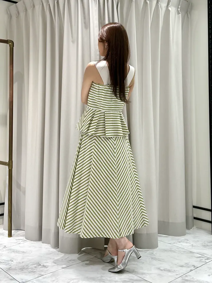 GRACE CONTINENTAL 志田　悠 コーディネート画像