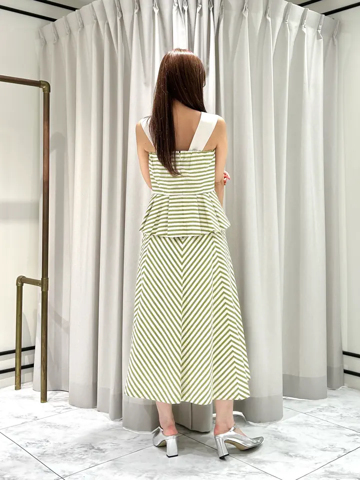 GRACE CONTINENTAL 志田　悠 コーディネート画像