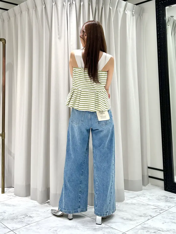 GRACE CONTINENTAL 志田　悠 コーディネート画像