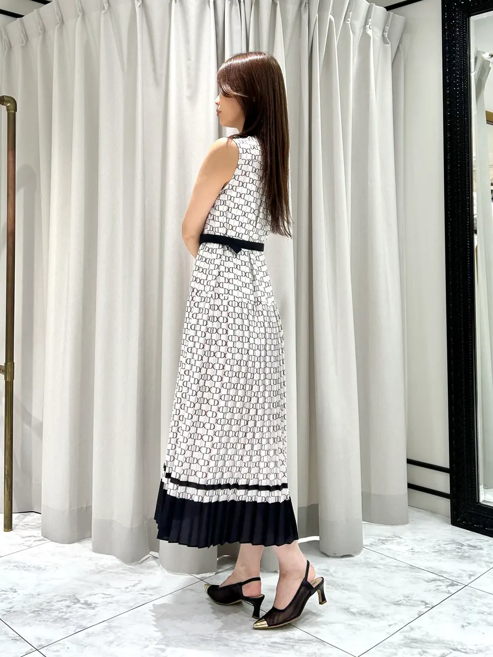 GRACE CONTINENTAL 志田　悠 コーディネート画像