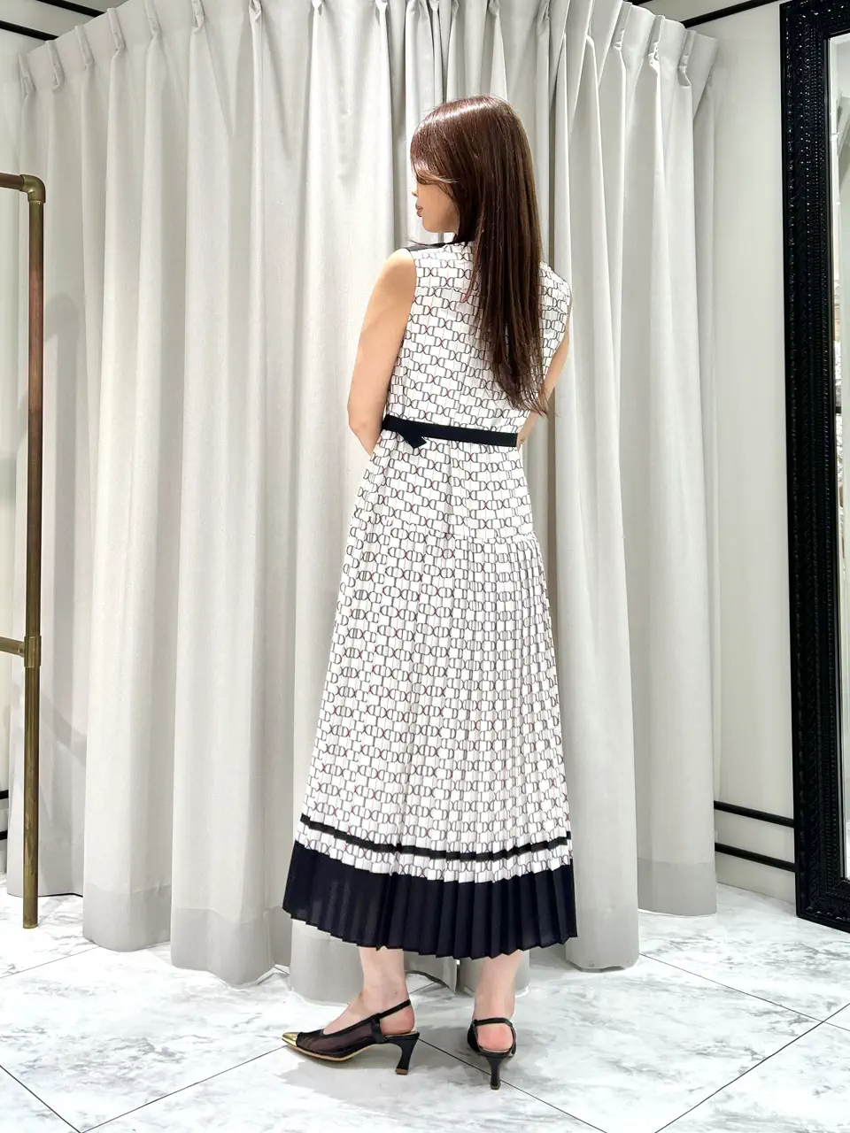 GRACE CONTINENTAL 志田　悠 コーディネート画像