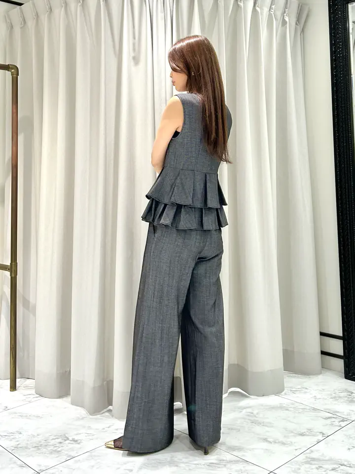 GRACE CONTINENTAL 志田　悠 コーディネート画像