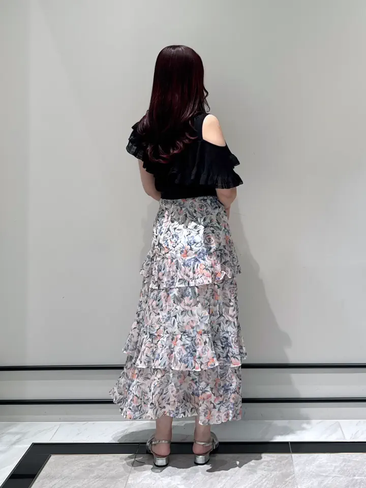 GRACE CONTINENTAL MOMOKO コーディネート画像