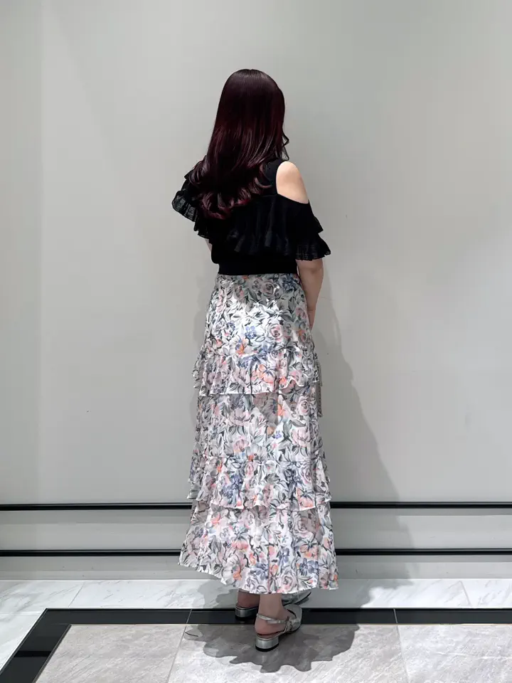 GRACE CONTINENTAL MOMOKO コーディネート画像