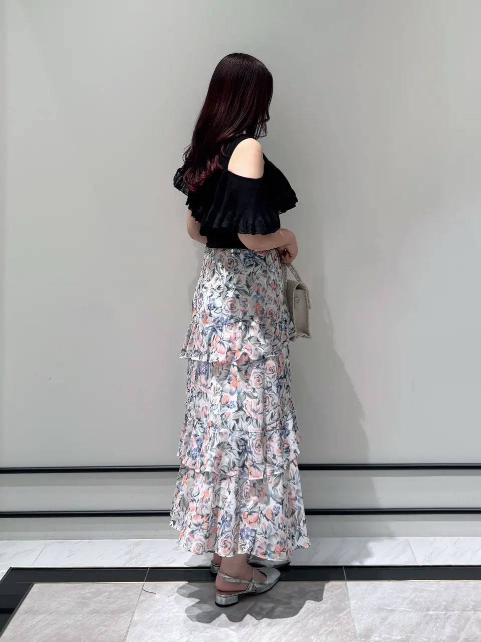 GRACE CONTINENTAL MOMOKO コーディネート画像