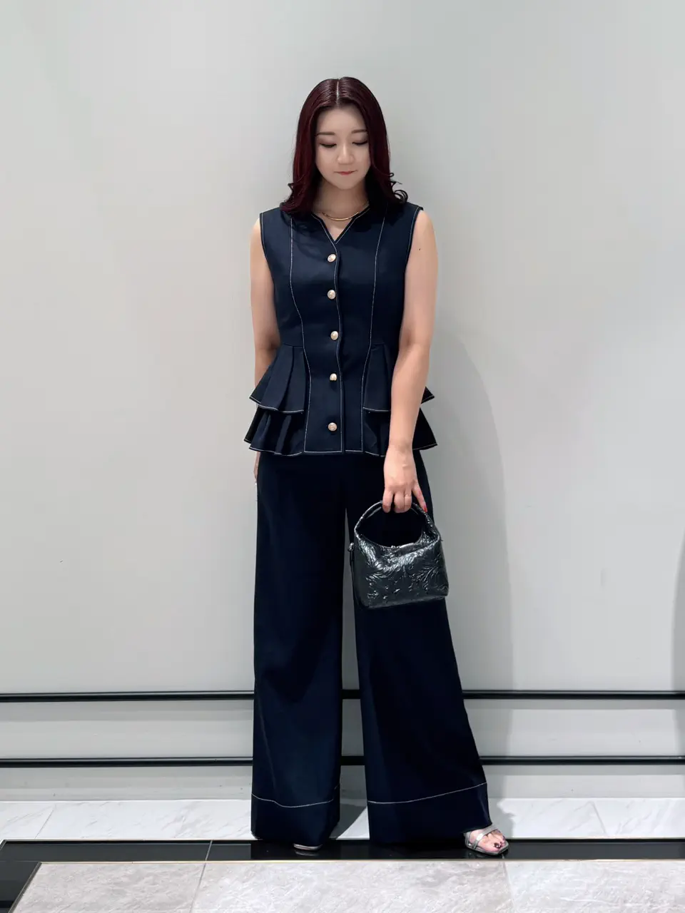  MOMOKO コーディネート画像