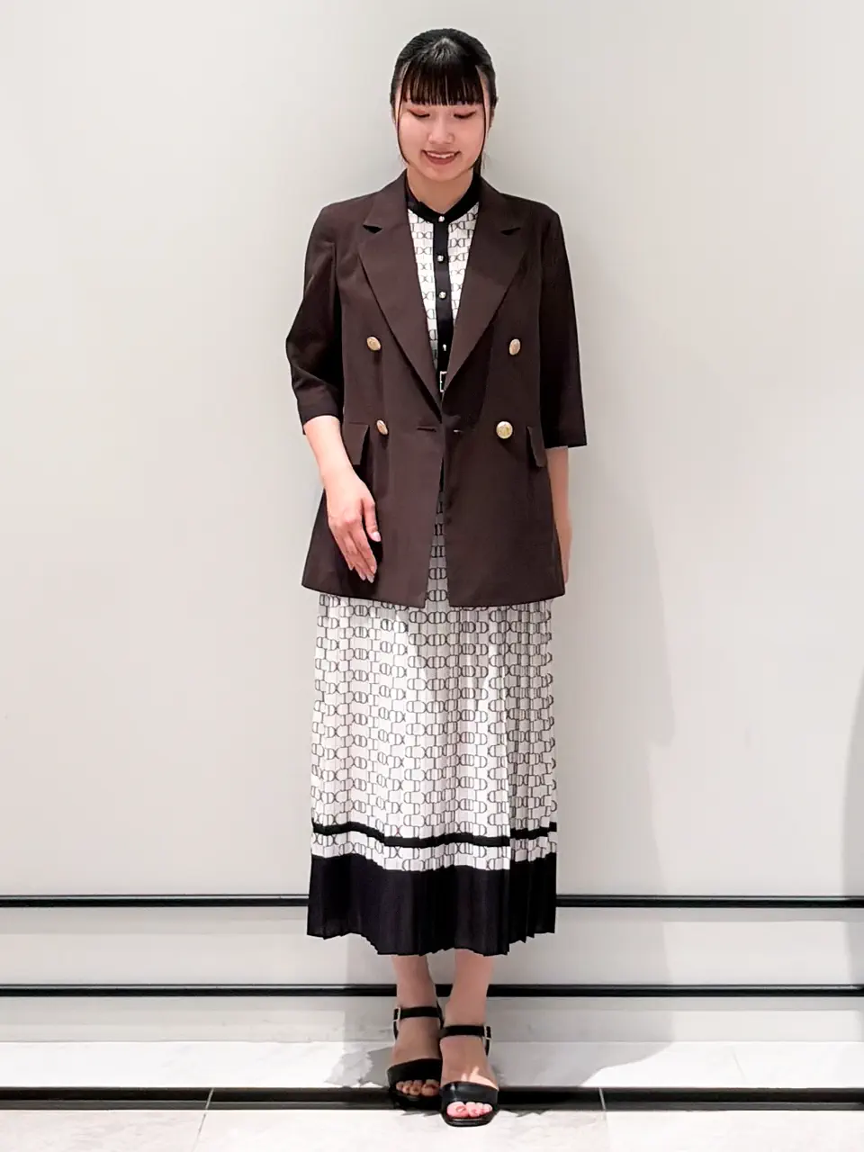 GRACE CONTINENTAL CHISAKO.S コーディネート画像