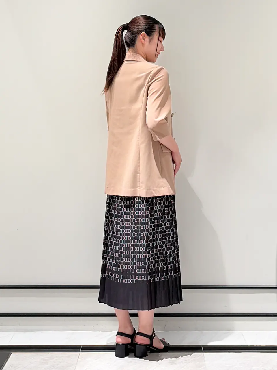GRACE CONTINENTAL CHISAKO.S コーディネート画像