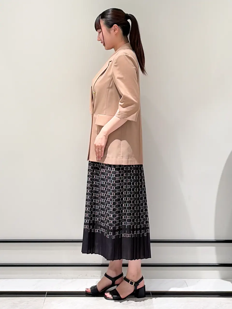 GRACE CONTINENTAL CHISAKO.S コーディネート画像