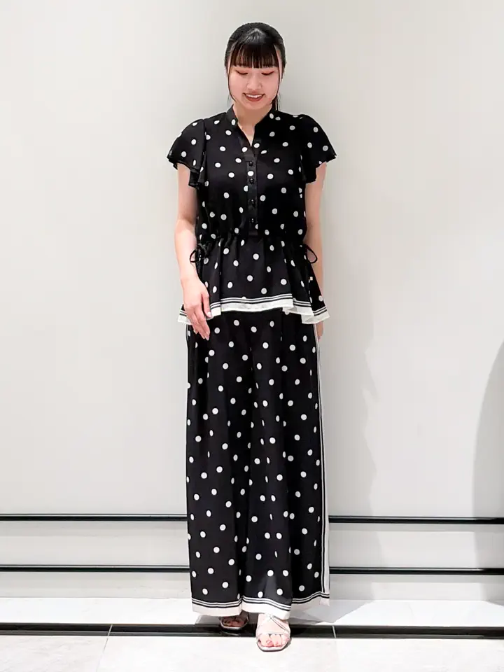 GRACE CONTINENTAL CHISAKO.S コーディネート画像