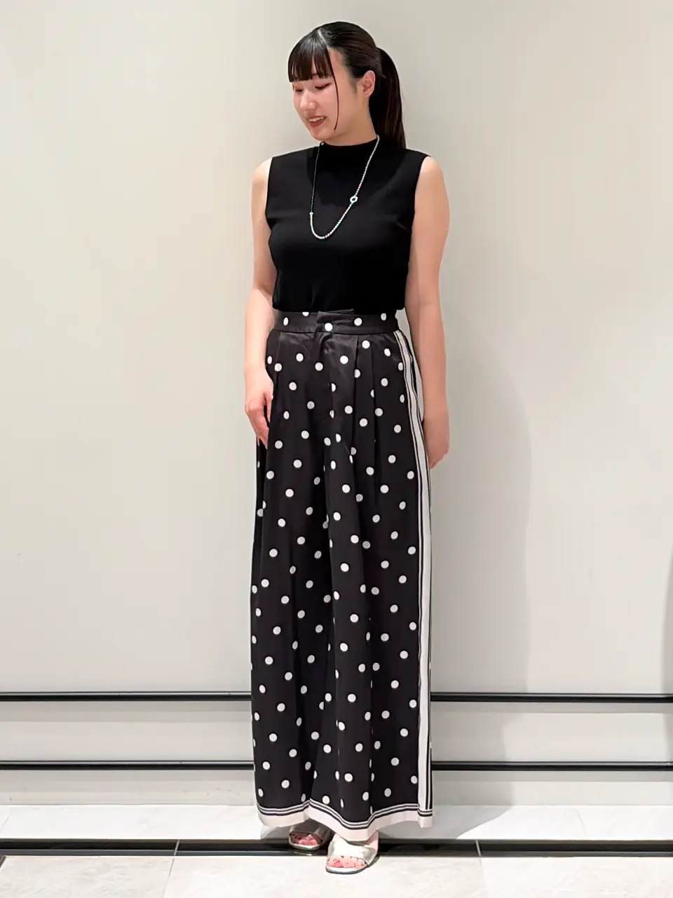GRACE CONTINENTAL CHISAKO.S コーディネート画像