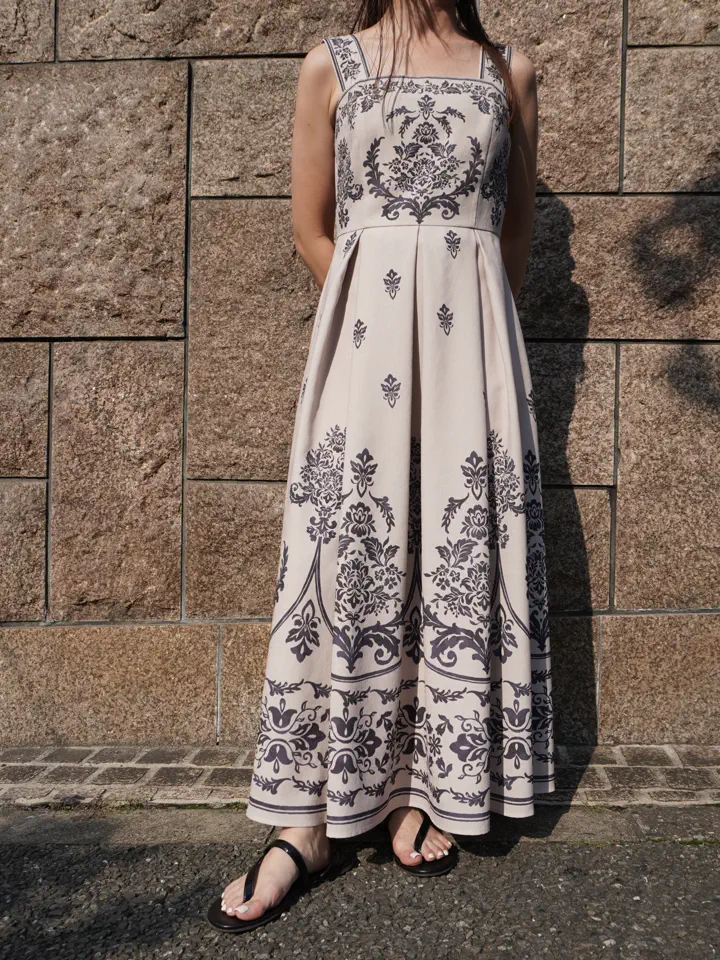 GRACE CONTINENTAL 古川温子 コーディネート画像