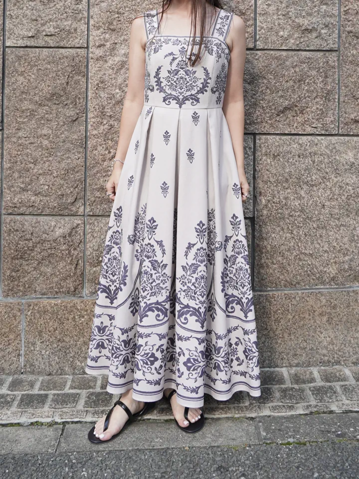 GRACE CONTINENTAL 古川温子 コーディネート画像