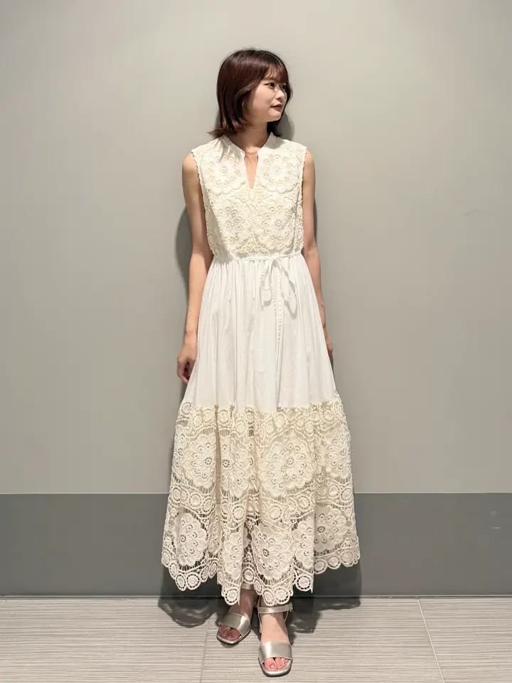 GRACE CONTINENTAL MORITA AI コーディネート画像