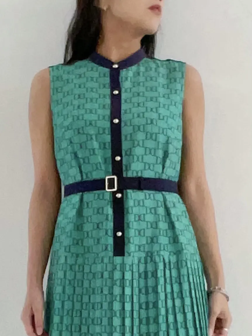 GRACE CONTINENTAL  Sekine コーディネート画像