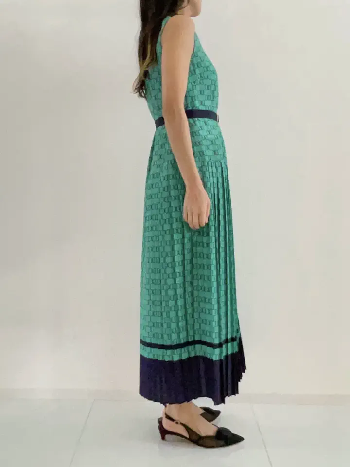 GRACE CONTINENTAL  Sekine コーディネート画像
