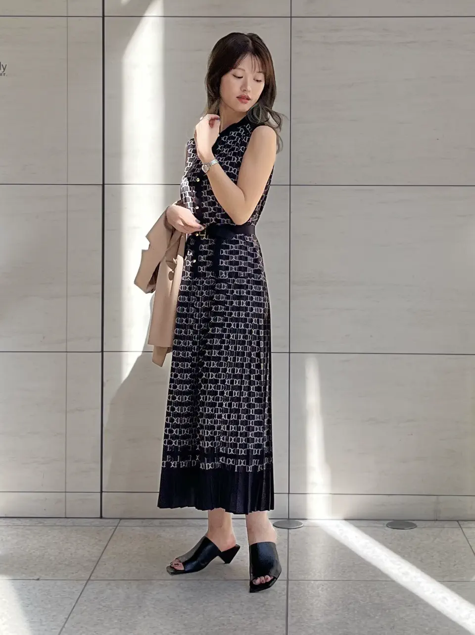 GRACE CONTINENTAL A.Kameyama コーディネート画像