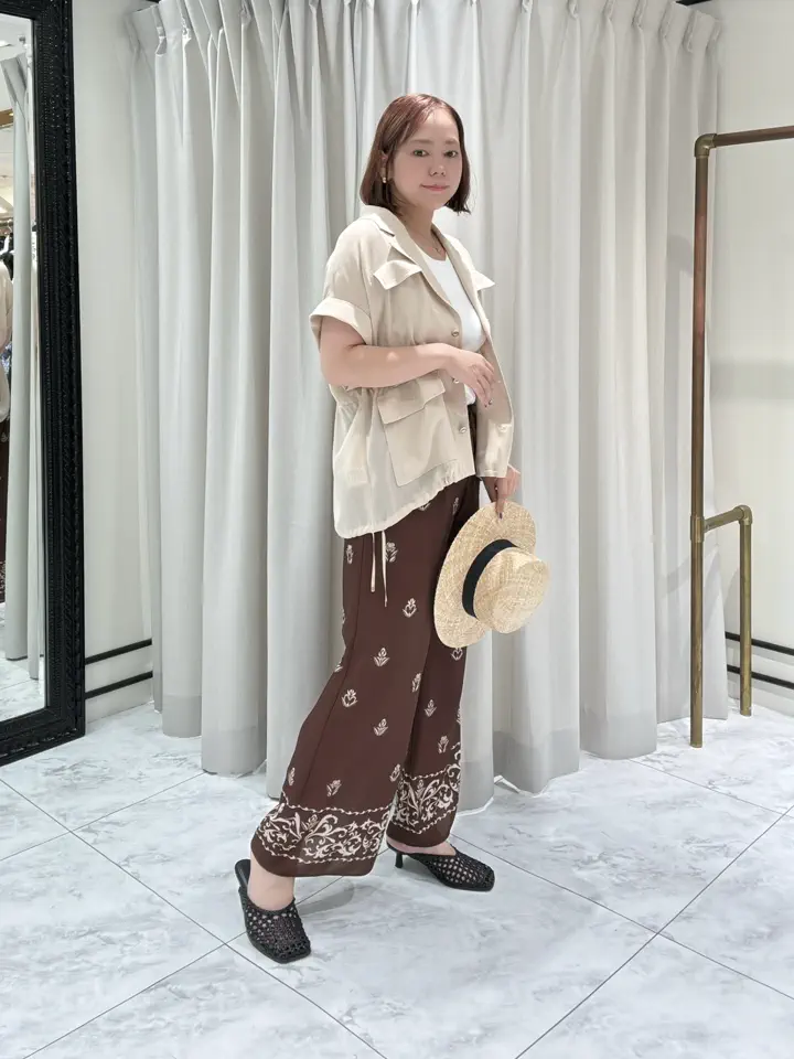 GRACE CONTINENTAL Izumi コーディネート画像