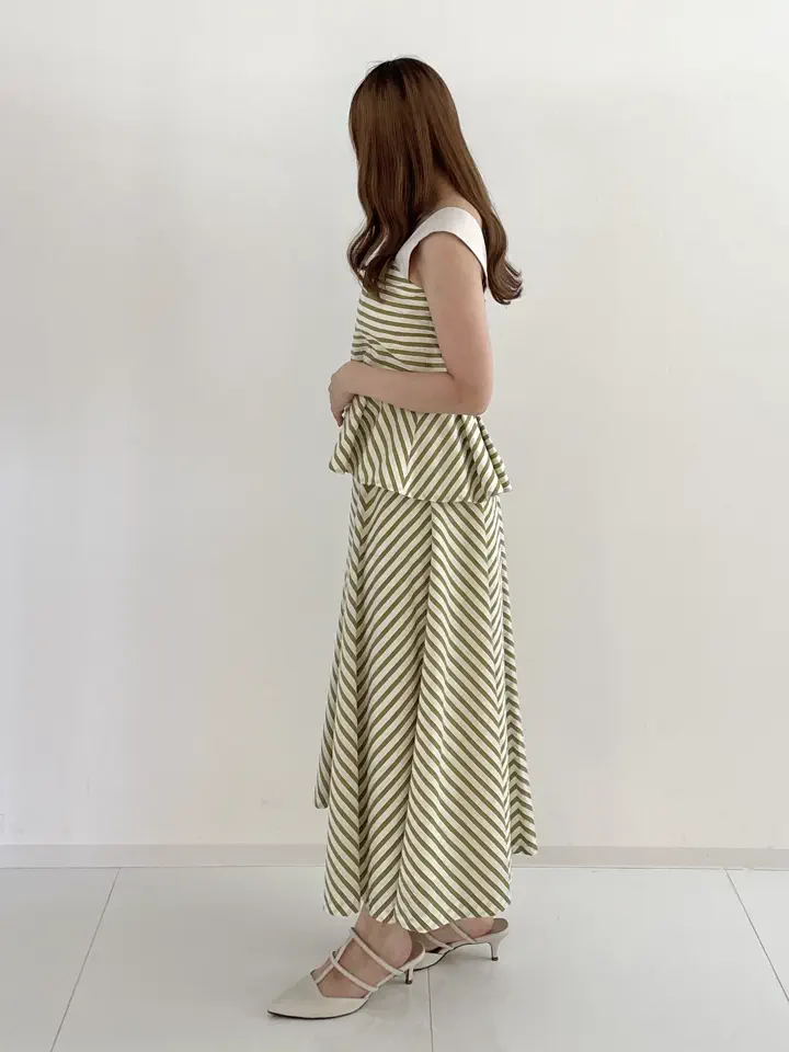 GRACE CONTINENTAL miyuki adachi コーディネート画像