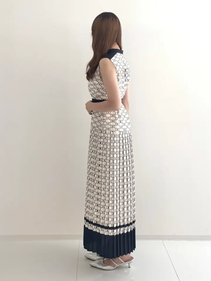 GRACE CONTINENTAL miyuki adachi コーディネート画像