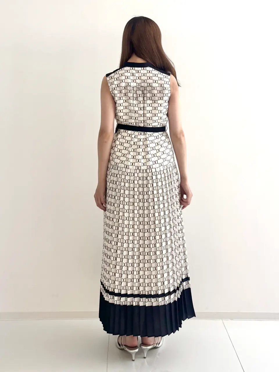 GRACE CONTINENTAL miyuki adachi コーディネート画像